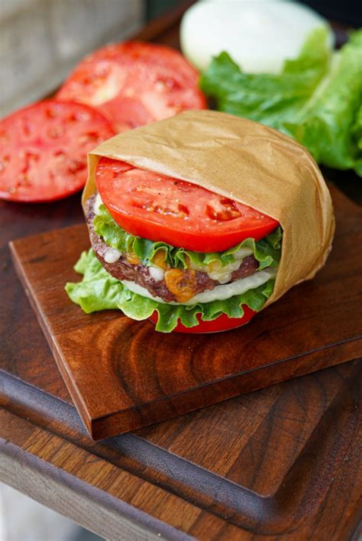 3x3 Protein Style: The Perfect Bunless Burger Option