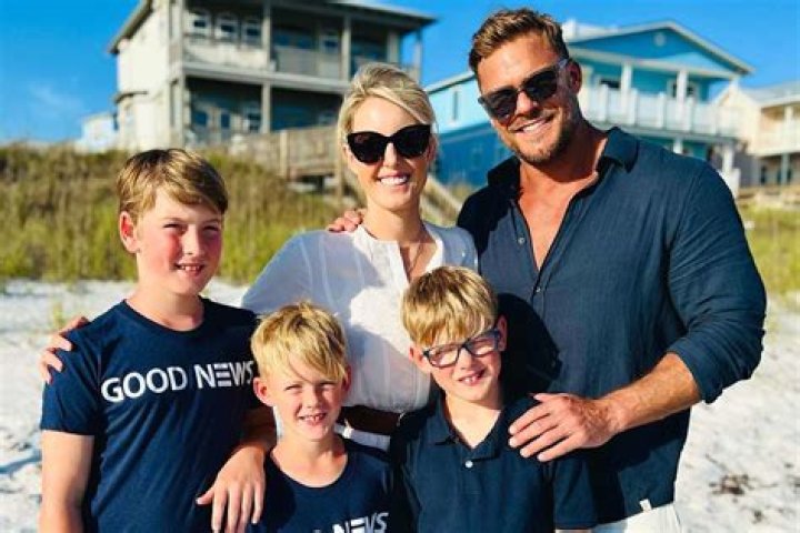 Alan Ritchson's Family: Meet His Brothers And Sisters
