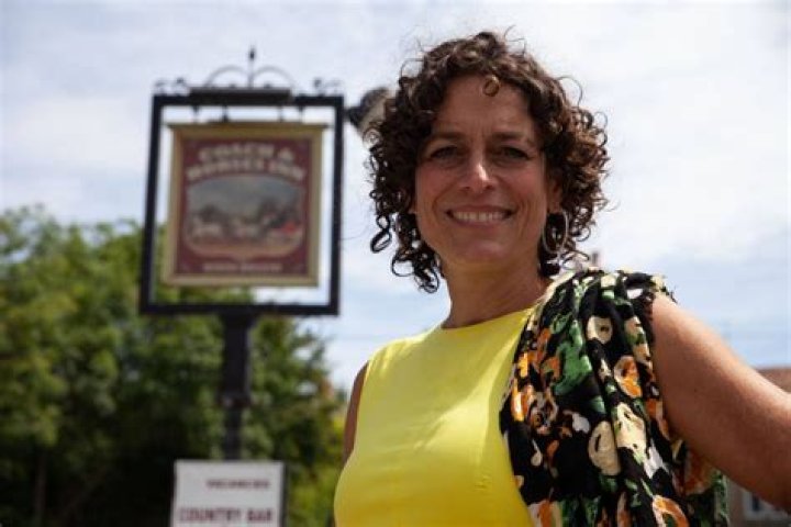 Anna McNulty's Staggering Net Worth Revealed In 2024