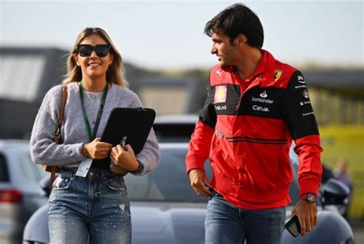 Carlos Sainz's Wife: A Look Into The Life Of Isabel Hernaez