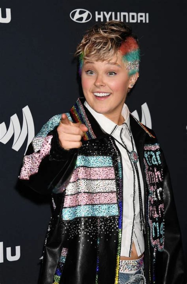 Discover The Secrets Of Jojo Siwa's Body: A Guide To Her Dance Moves And Fitness Routine