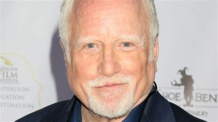 Discover The Startling Truth: Richard Dreyfuss' Height