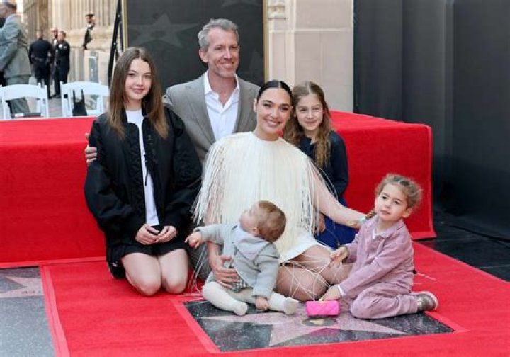 Gal Gadot's Husband: Age And Relationship Status