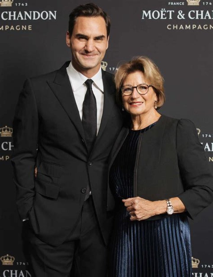 Roger Federer's Sister: All The Facts You Need To Know