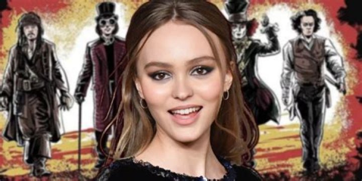 Teary Eyes: Lily-Rose Depp Expresses Emotions