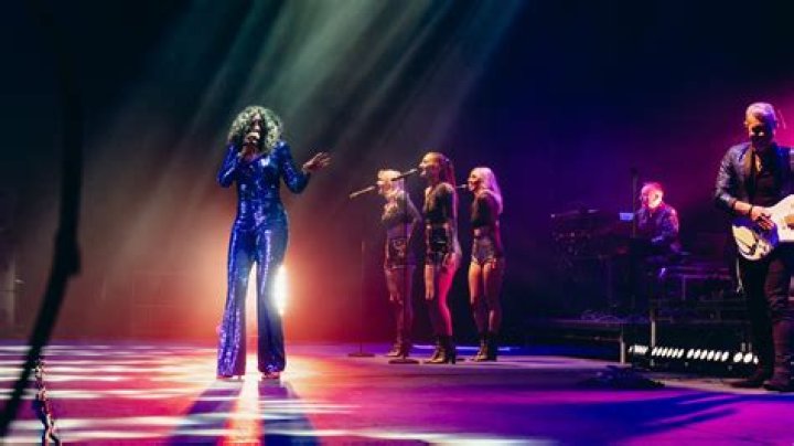 Unveiling Eminem's Tribute To Whitney Houston: A Musical Homage