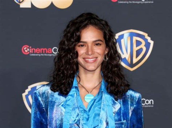 Unveiling The World Of Bruna Marquezine: Movies, TV, And Beyond