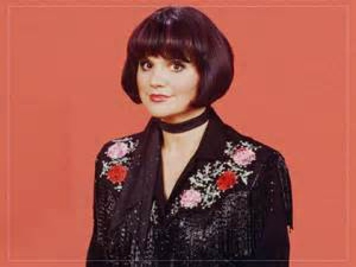 What Nationality Is Linda Ronstadt: American Icon